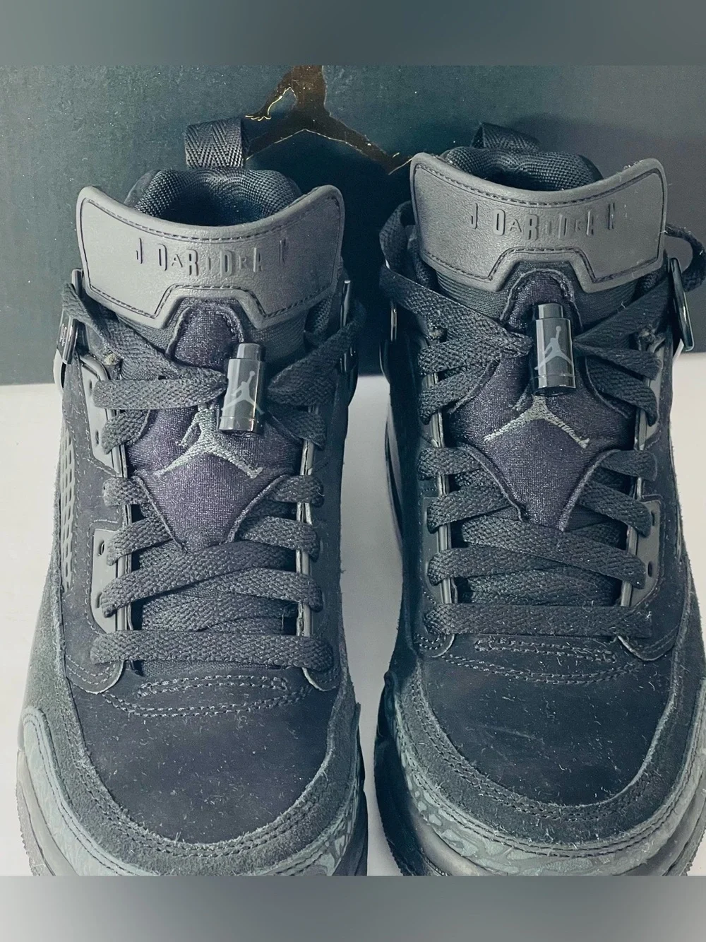 Jordan Spizike Low Shoes 5.5 Y Black with Box Excellent Condition